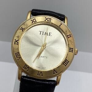 Vintage Time Magazine Women’s Watch Gold Tone Quartz New Battery